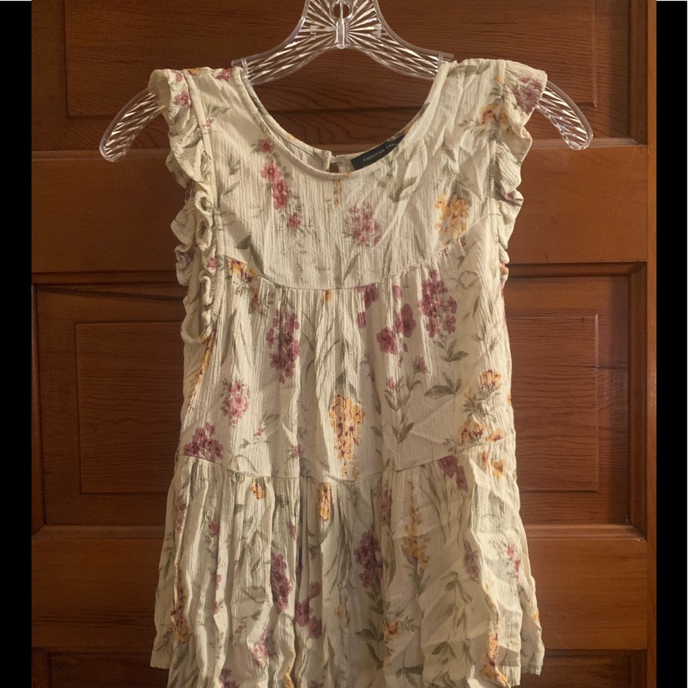 American Eagle Ruffle Floral Top